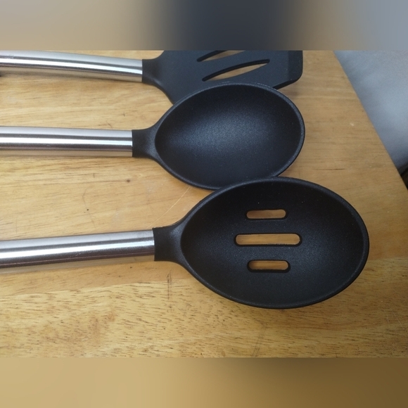 New 4pc Silicone Kitchen Utensils Spoon, Spatula Set - Picture 2 of 5